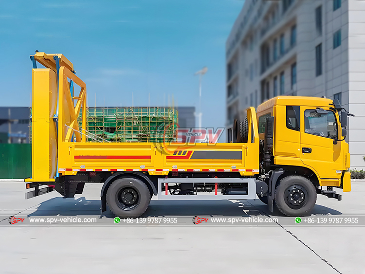DONGFENG K6 Highway Safety Warning Truck - Right Side